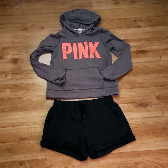 PINK Victoria's Secret Tops - VS PINK OUTFIT 💖